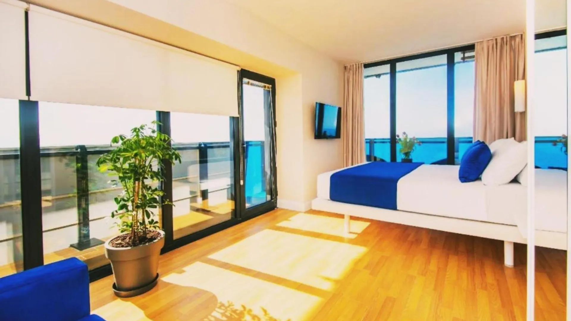 アパート Hotel Orbi City On The Sea Of バトゥーミ