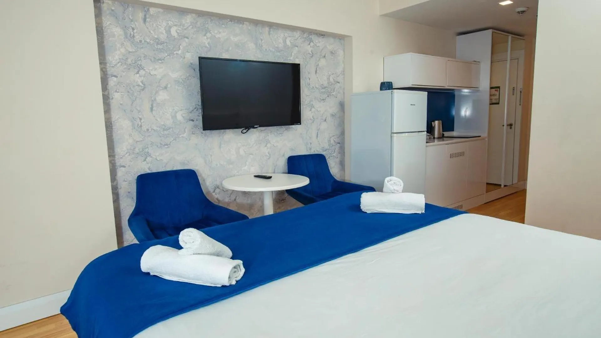 Hotel Orbi City On The Sea Of バトゥーミ アパート