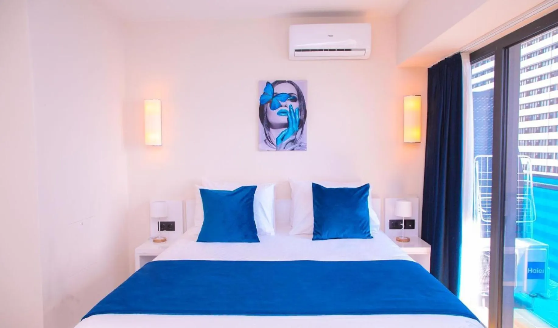 アパート Hotel Orbi City On The Sea Of バトゥーミ